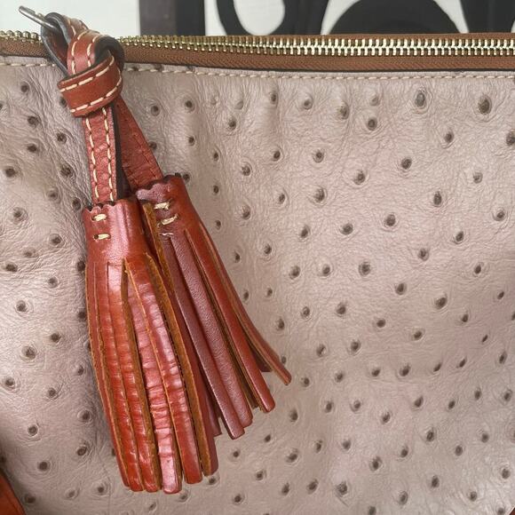 Dooney & Bourke Twist Strap Ostrich Hobo Shoulder Bag Red Interior Tassel Taupe - Picture 6 of 8